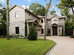 8331 Hunters Creek Dr, Houston, TX 77024