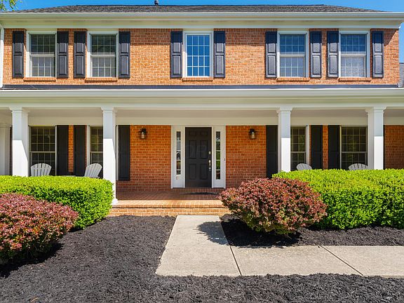 3rd image of 5375 Willow Bend Ct