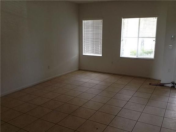 5th image of 8226 SW 29th St #102