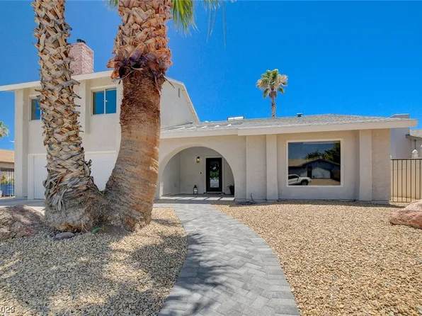 905 El Camino Way, Boulder City, NV 89005