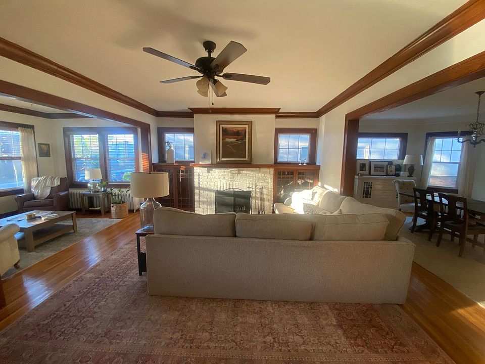 1st image of 4524 Bryant Ave S #2