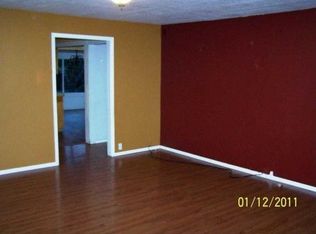 225 Westbrook Ln, Smith River, CA 95567