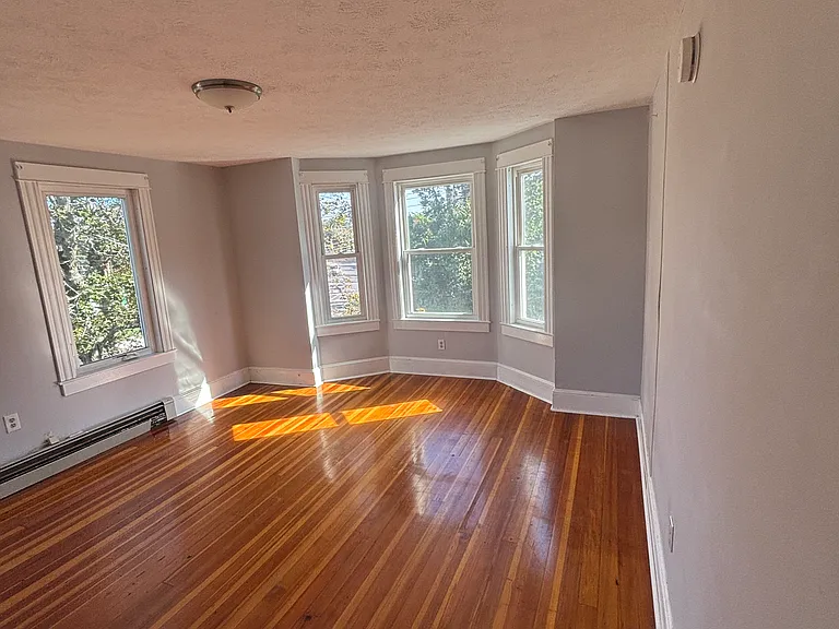 130 Elm St #12 — Photo 9
