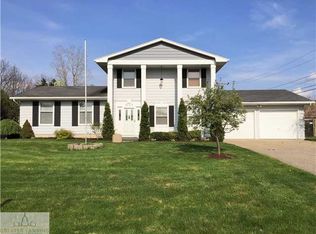 1705 Blue Ridge Dr, Lansing, MI 48917