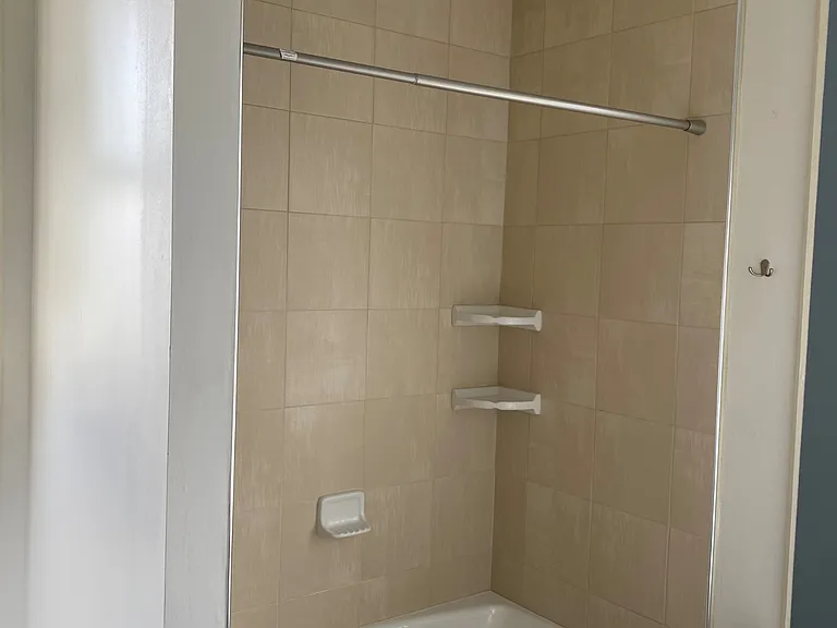 14314 S Union Ave #2W — Photo 22