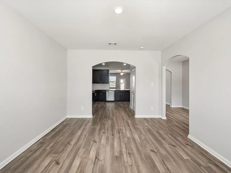 4004 Millau Ln — Photo 7