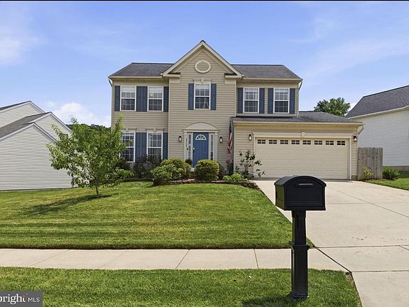 2nd image of 3713 Wolf Trail Dr
