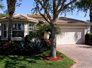 7458 Morocca Lake Dr, Delray Beach, FL 33446
