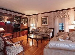 24 Chester St, Arlington, MA 02476