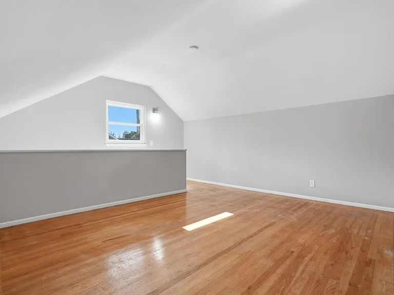 1711 William Henry Ct — Photo 8