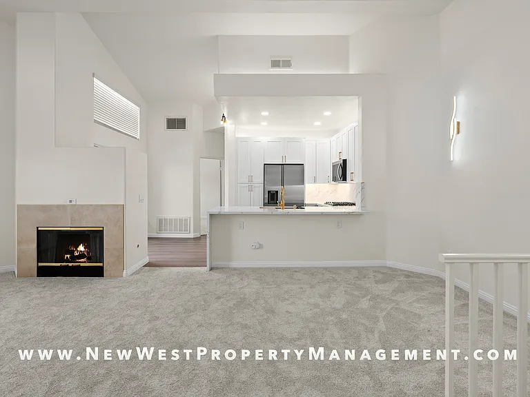 5522 Renaissance Ave #1 — Photo 4