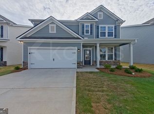 211 Silver Maple Ln, Warner Robins, GA 31093