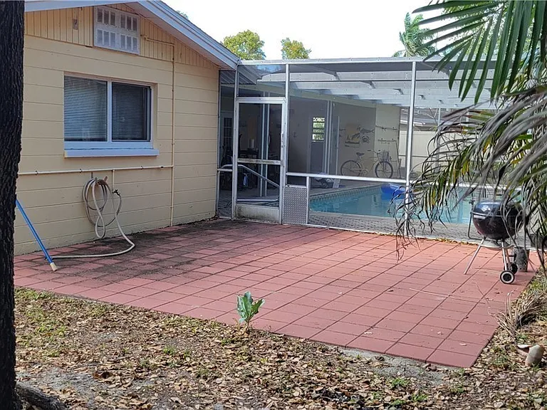 1403 Davis Dr — Photo 29