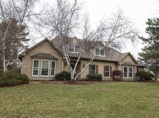 4 Sutton Point, Pittsford, NY 14534