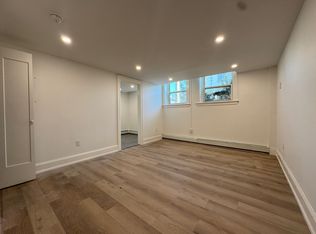 74 Shepherd St W #6, Windsor, ON N8X 1B9