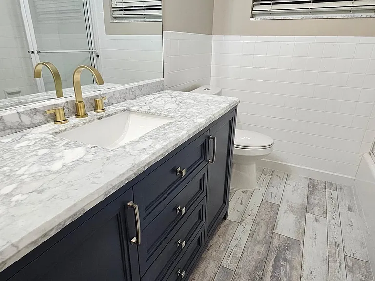OLD photo! Recently remodeled. Fully updates Kitchen/Bath and furniture