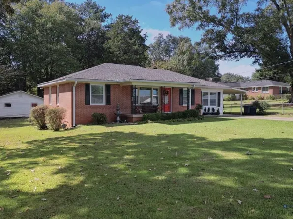 304 Mobley St, Griffin, GA 30223