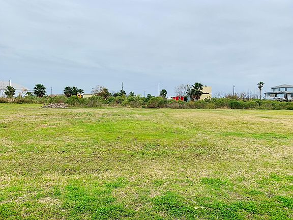 5th image of 1101 Pompano Dr
