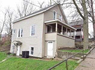 213 1/2 Crescent St, Goshen, IN 46528