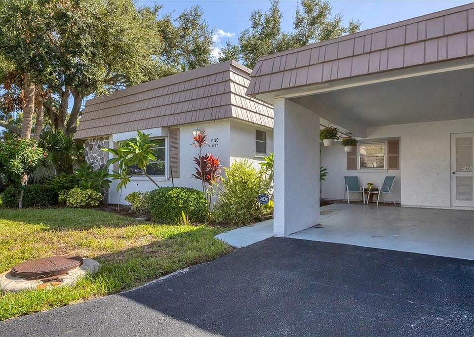 1st image of 2537 RIVERBLUFF PARKWAY #V183