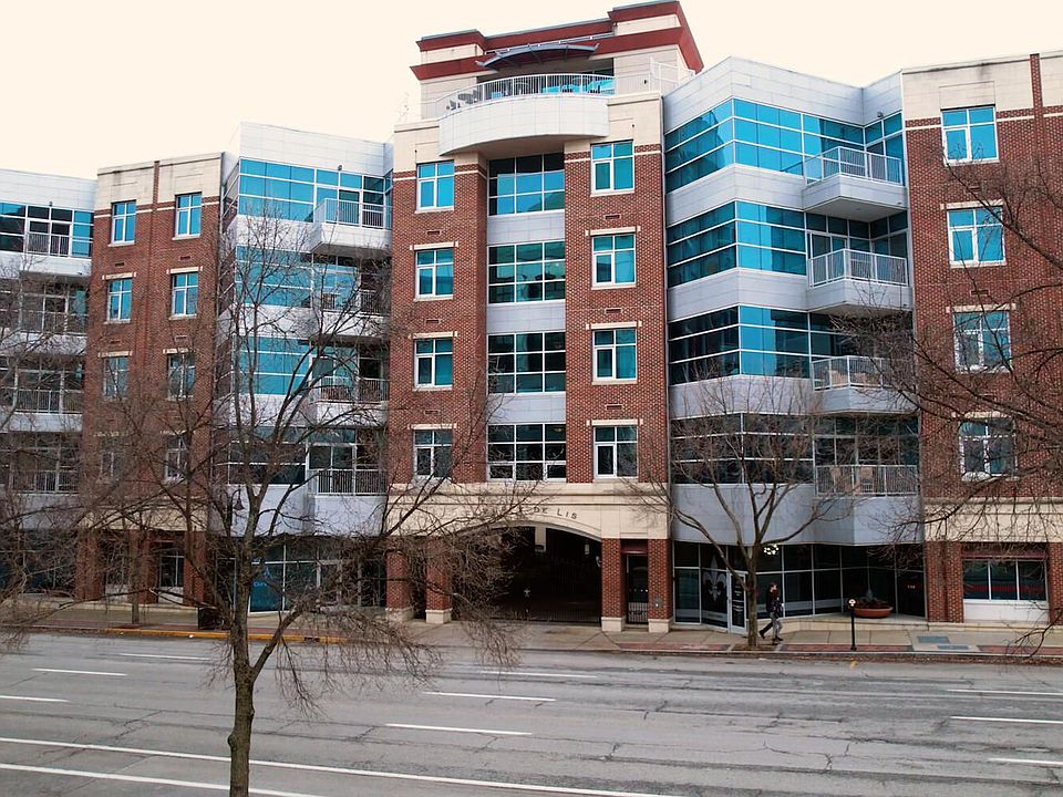 1st image of 324 E Main St Unit 427