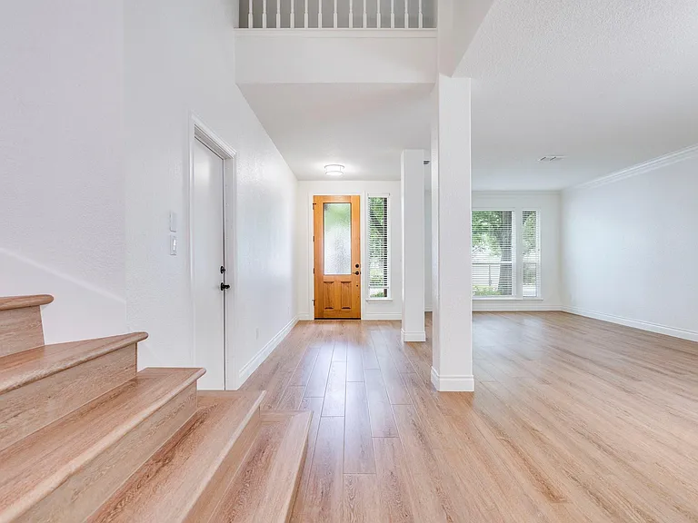 6318 Zadock Woods Dr — Photo 5