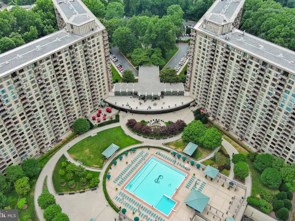 5225 Pooks Hill Rd APT 1305N, Bethesda, MD 20814