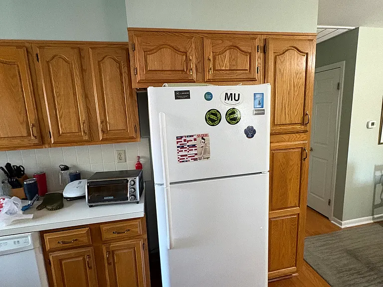 502 Westbourne Dr #4 — Photo 15