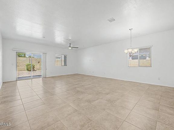 4th image of 21254 W Hubbell St