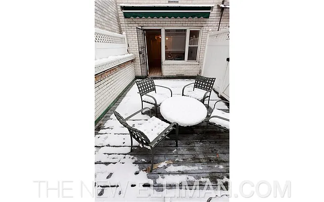 Sold by Douglas Elliman | media 19