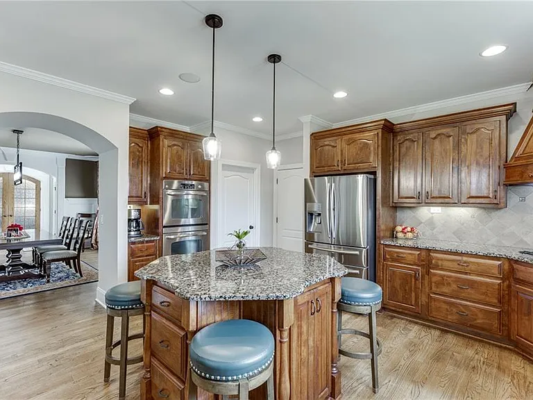 4612 Grandview Pkwy — Photo 21