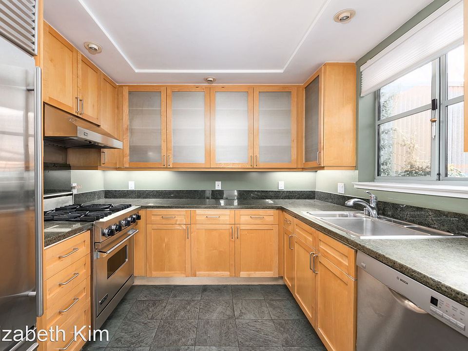 1st image of 15 Lucerne St APT 2