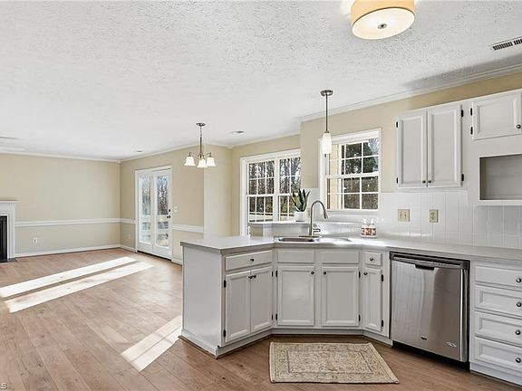4th image of 5965 Bethania Tobaccoville Rd