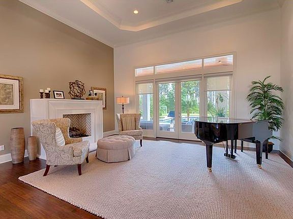 4th image of 6149 Grosvenor Shore Dr