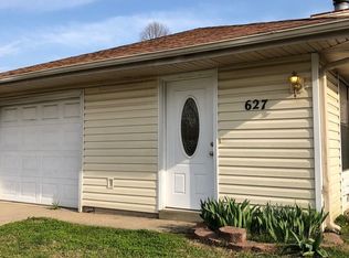 627 W Edgewood St, Springfield, MO 65807