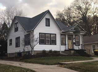 519 W Empire St, Freeport, IL 61032