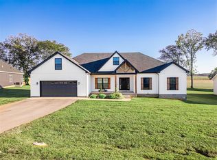 116 McCutchen Ct, Auburn, KY 42206