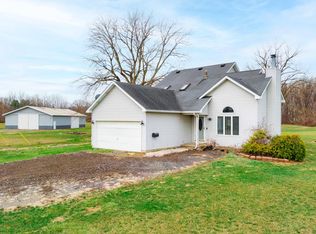 12215 Crossman Rd, Carleton, MI 48117