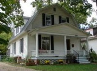 1829 Barker Ave, Lawrence, KS 66044