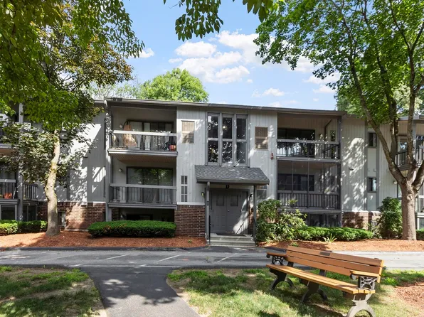 1461 Pawtucket Blvd #D-4, Lowell, MA 01854