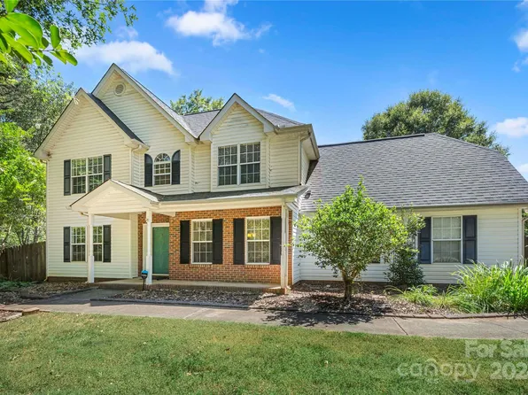 1202 Rosa Dr, Monroe, NC 28112