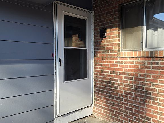 5th image of 60 Castle Royal Dr #60