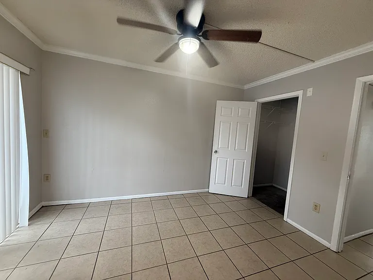 133 Oyster Bay Cir #150 — Photo 10