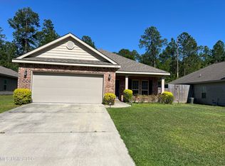 11549 Caroline Ct, Gulfport, MS 39503