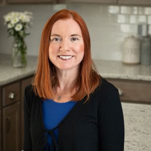 Jennifer Hollowell