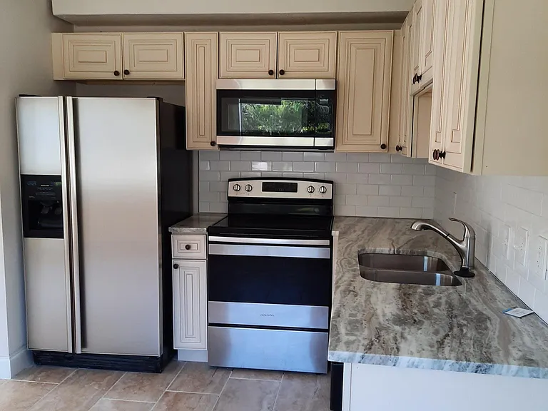1511 Boston Ave — Photo 4