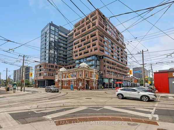 270 Dufferin St #1012, Toronto, ON M6K 0H8