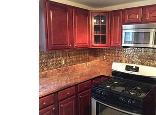 53 New Hillcrest Ave, Ewing, NJ 08638