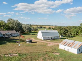 51271 866th Rd, Orchard, NE 68764