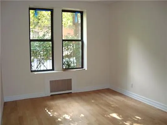 Rented by Luxor Homes & Investment Realty | media 12